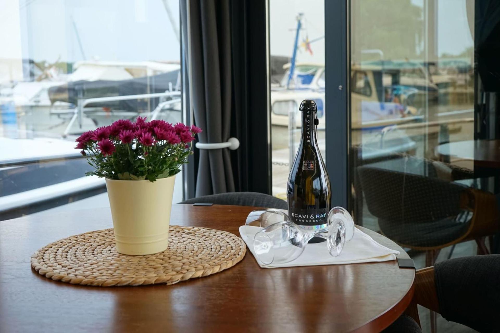 Ferienzentrum Yachthafen Rechlin Luaran gambar