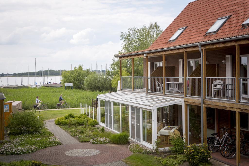 Ferienzentrum Yachthafen Rechlin Luaran gambar